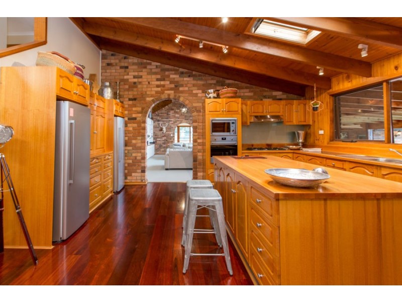 4 Bellevue Parade, Kooringal NSW 2650