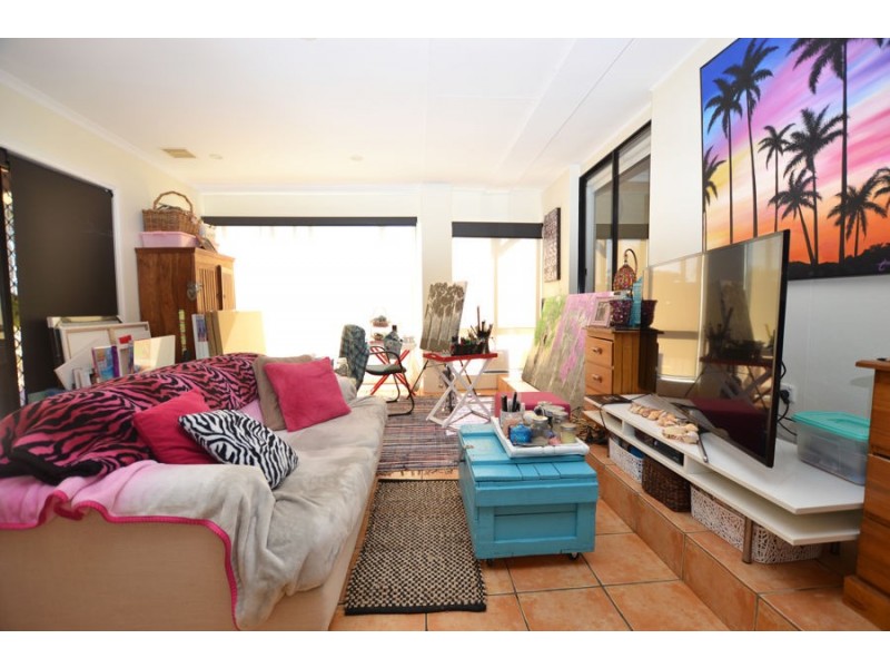 18 Overdale Drive, Bourkelands NSW 2650