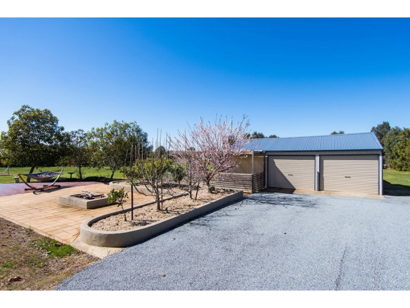5 Peppermint Drive, Springvale NSW 2650