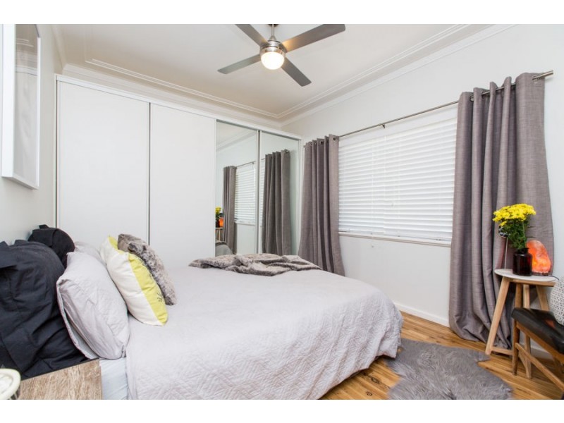 13 Ceduna Street, Mount Austin NSW 2650