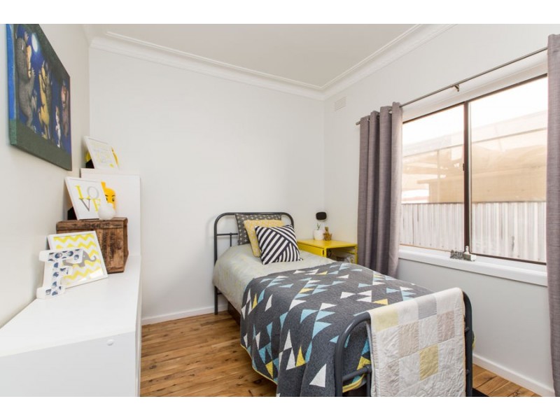 13 Ceduna Street, Mount Austin NSW 2650