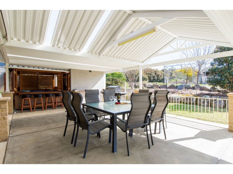 9 Burgan Drive, Springvale NSW 2650