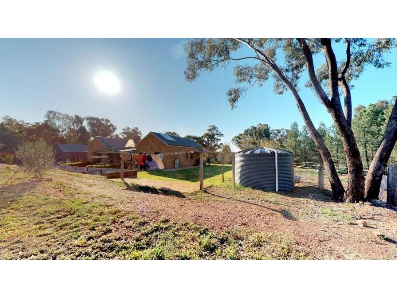 15 Quarry Road, Coolamon NSW 2701