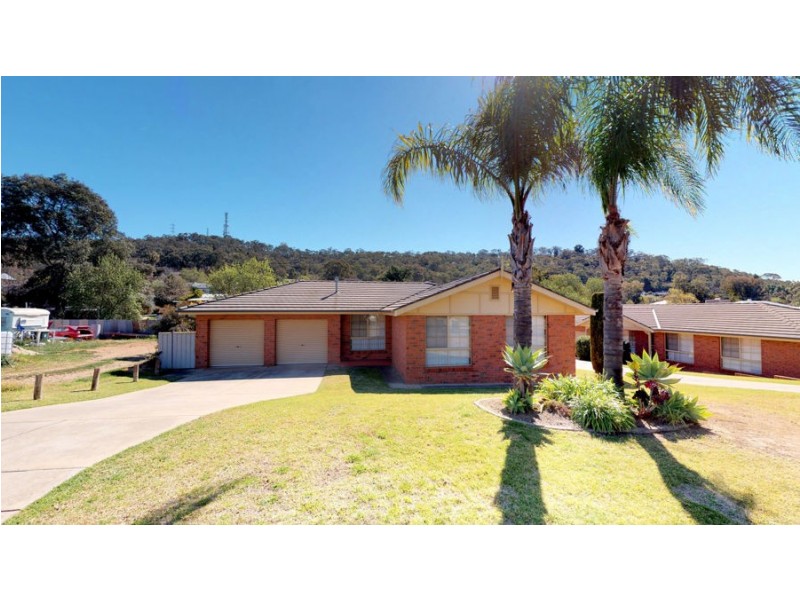 1/8 Kenneally Street, Kooringal NSW 2650