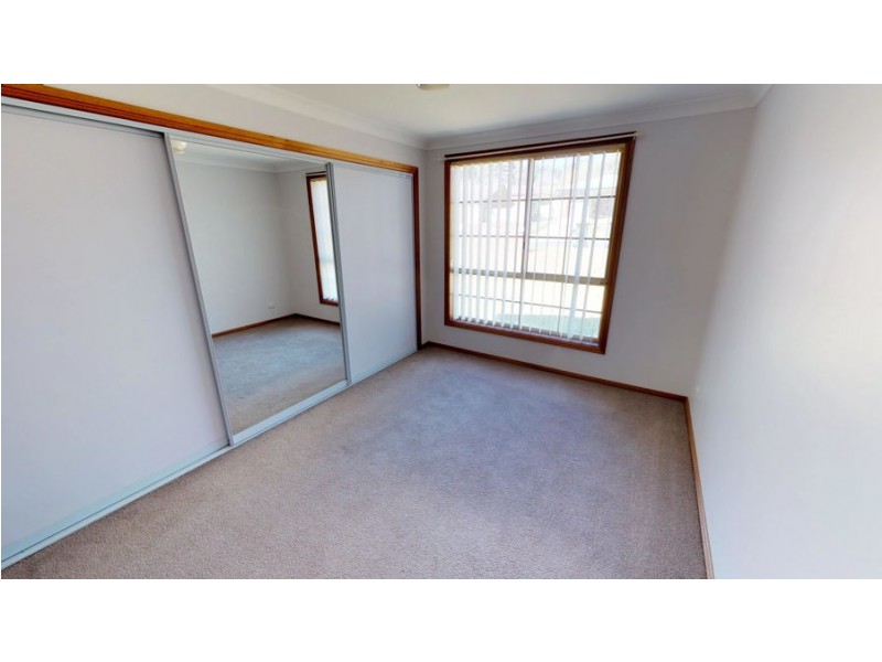 1/8 Kenneally Street, Kooringal NSW 2650