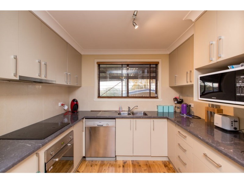 31 Alexander Street, Ashmont NSW 2650