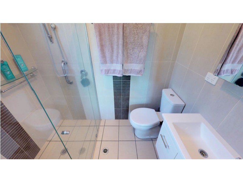 4 Baree Place, Kooringal NSW 2650