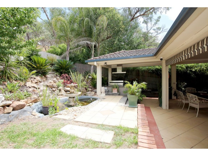 4 Baree Place, Kooringal NSW 2650