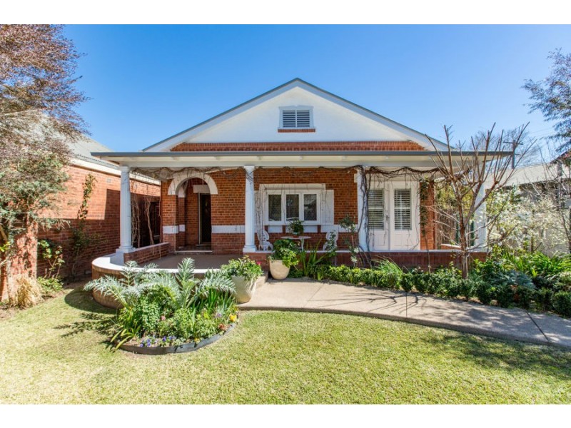48 Best Street, Wagga Wagga NSW 2650