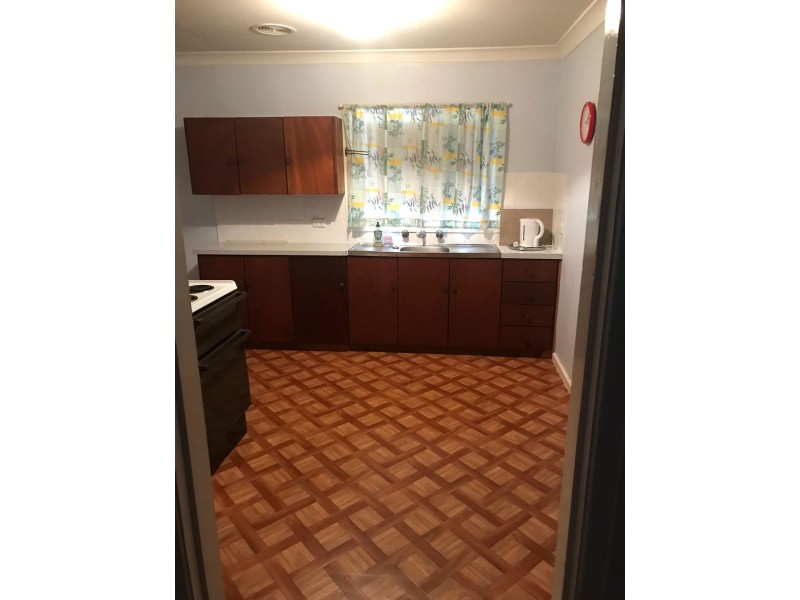 17 Ferrier Street, Lockhart NSW 2656