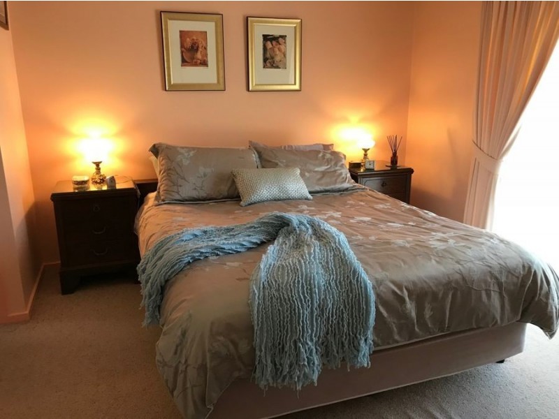 6 Galore Street, Lockhart NSW 2656