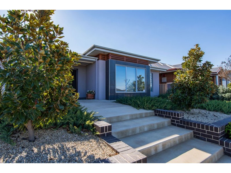 1/78 Stirling Boulevard, Tatton NSW 2650