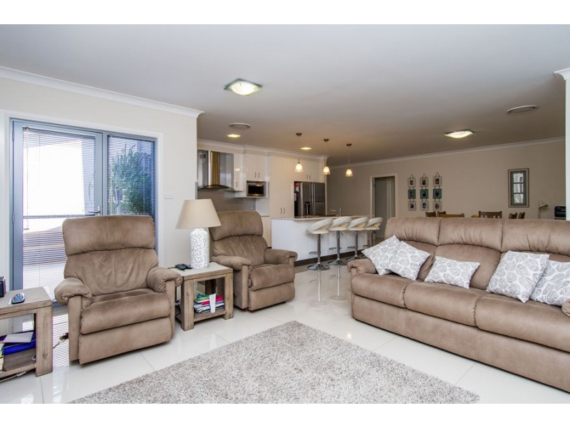 1/78 Stirling Boulevard, Tatton NSW 2650