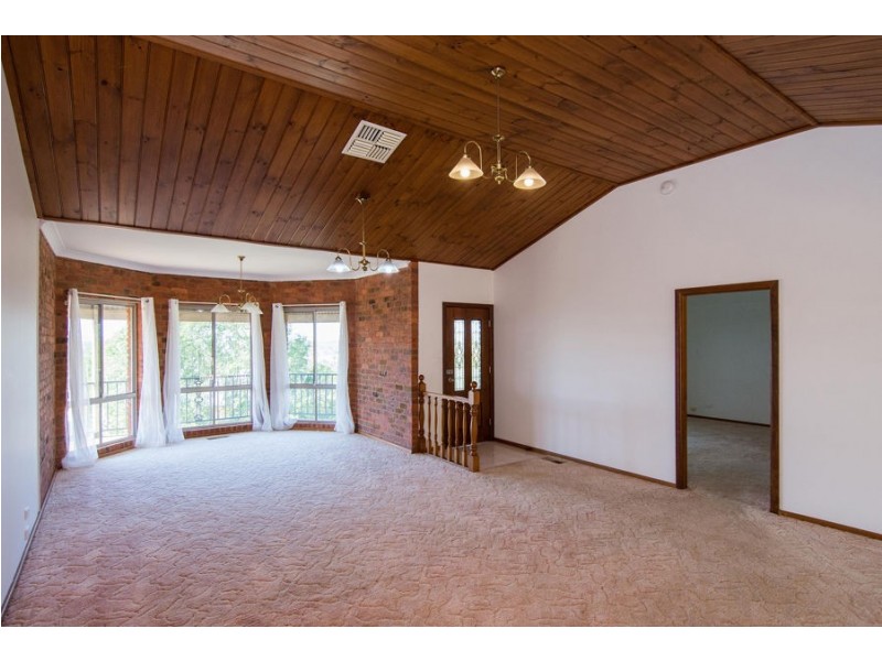 49 Henwood Avenue, Kooringal NSW 2650