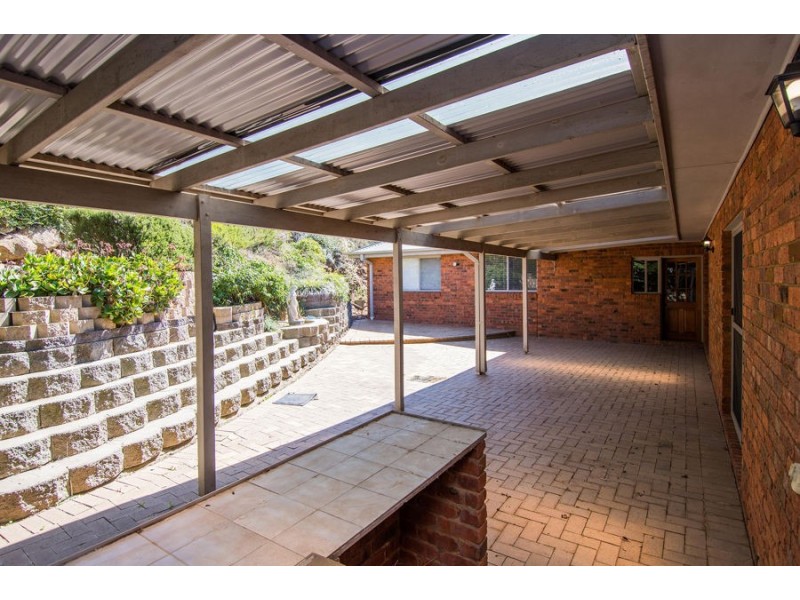 49 Henwood Avenue, Kooringal NSW 2650