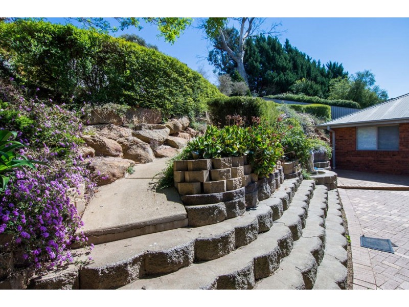 49 Henwood Avenue, Kooringal NSW 2650