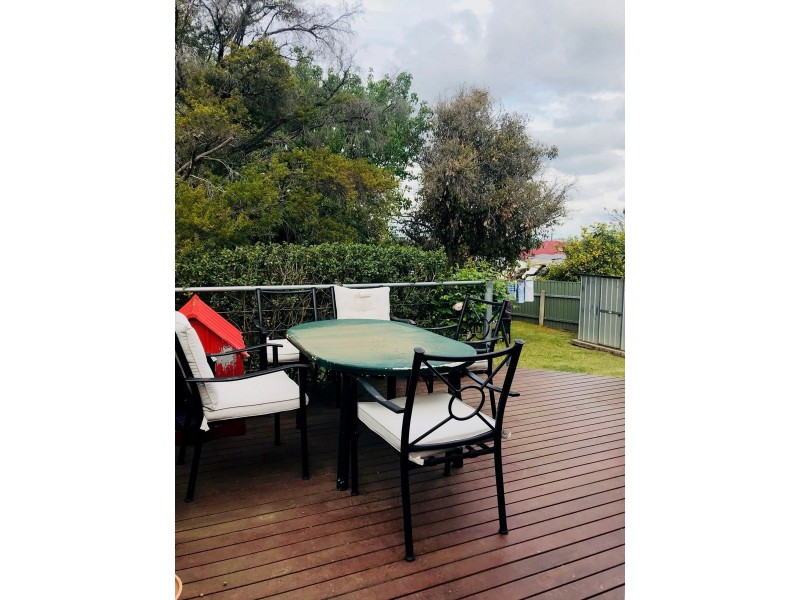 39 Grove Street, Kooringal NSW 2650