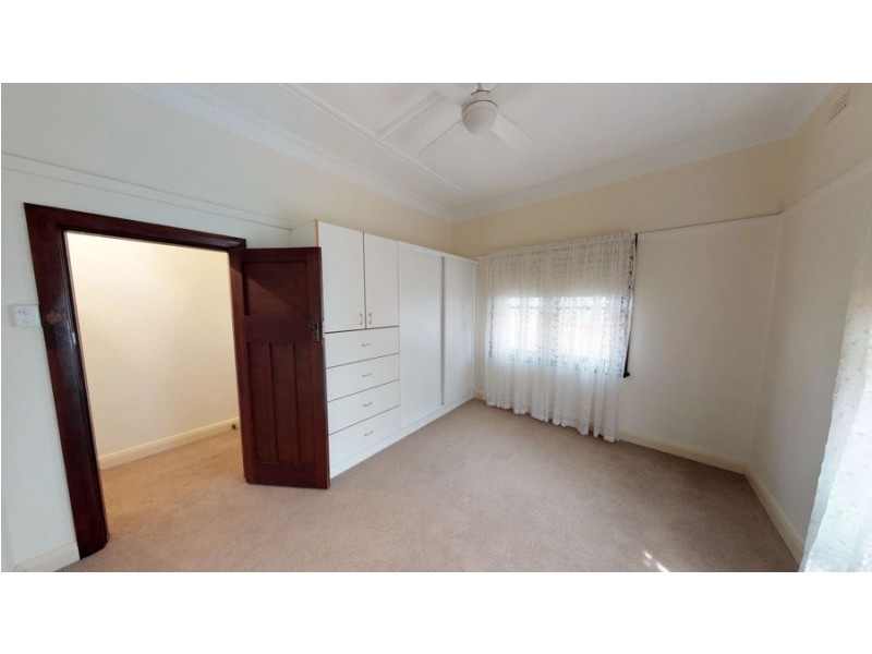 65 Brookong Avenue, Wagga Wagga NSW 2650