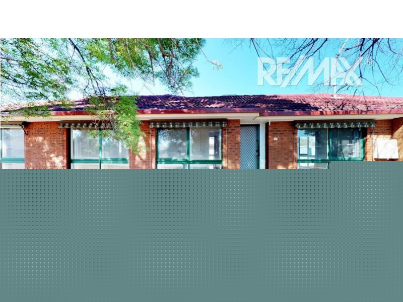63 Undurra Drive, Glenfield Park NSW 2650