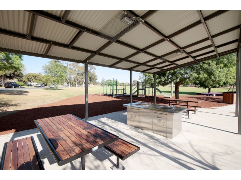 3 Dunn Avenue, Forest Hill NSW 2651