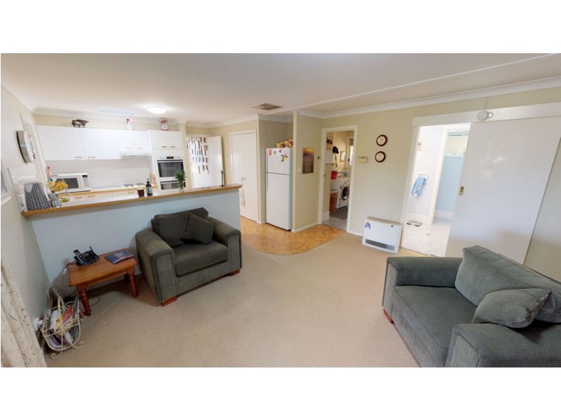 18 Tarcutta Street, Ladysmith NSW 2652