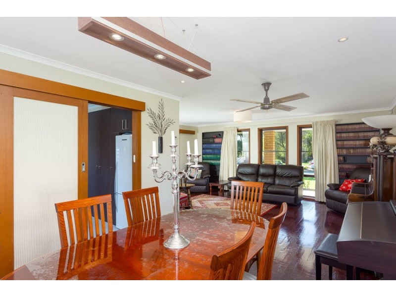 2 Truman Avenue, Tolland NSW 2650