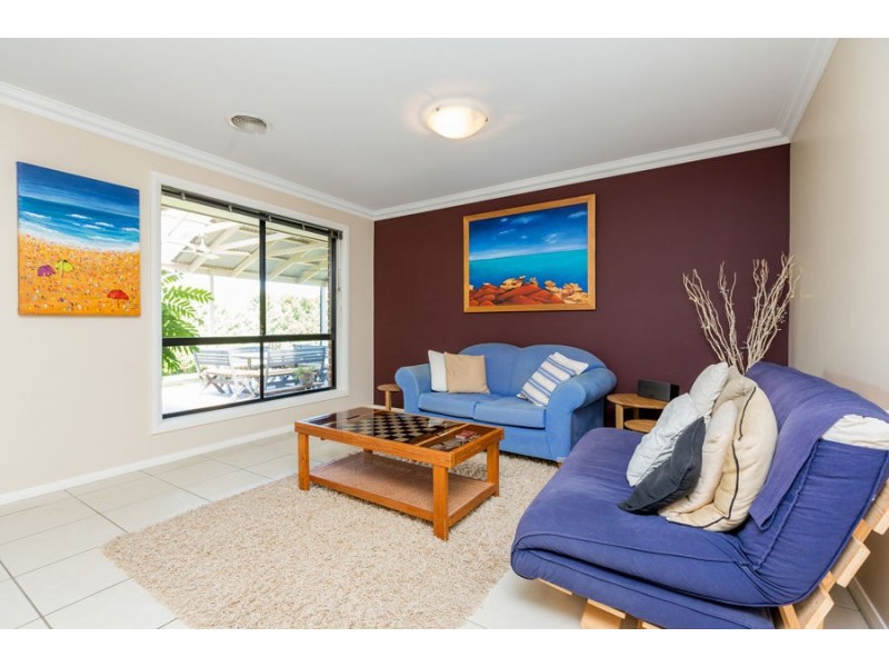 2 Monaro Court, Tatton NSW 2650