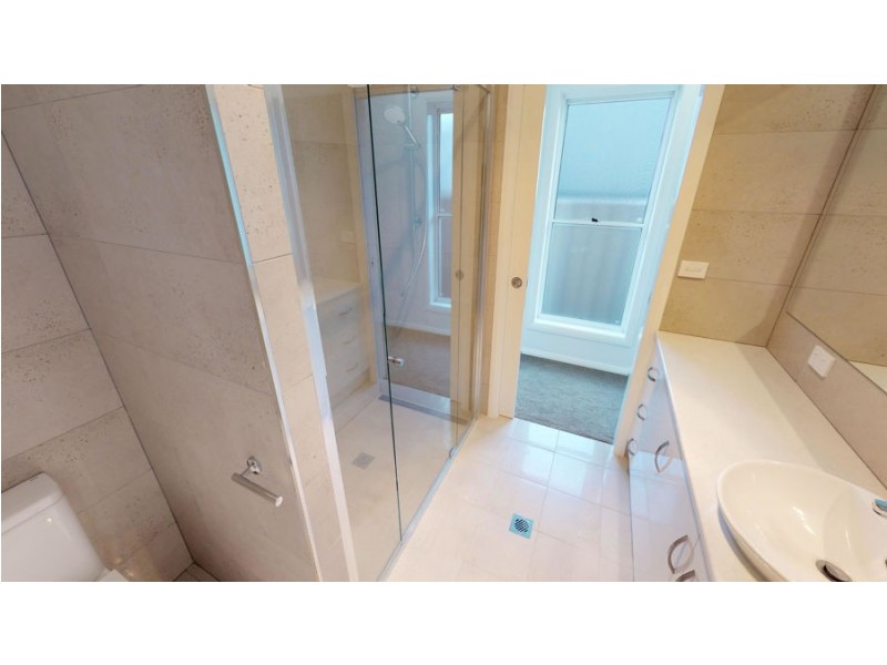 8 Warrock Place, Bourkelands NSW 2650