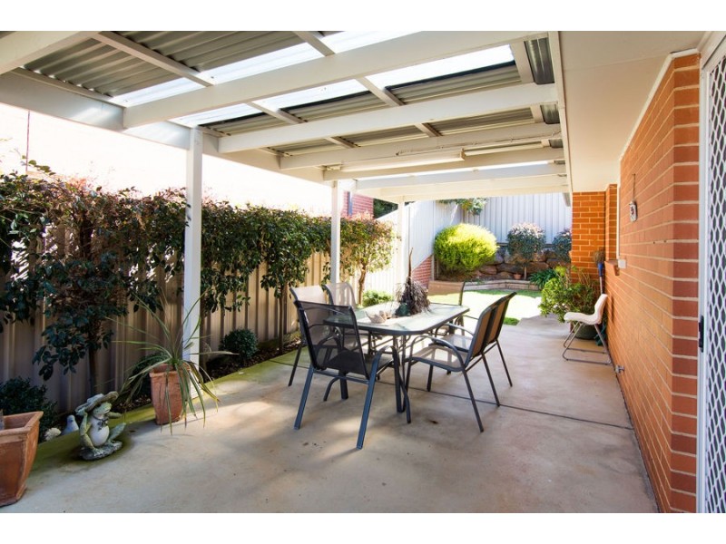 2 Wilton Street, Bourkelands NSW 2650