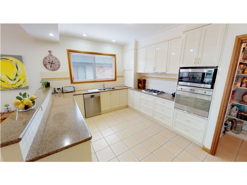 19 Atherton Crescent, Tatton NSW 2650