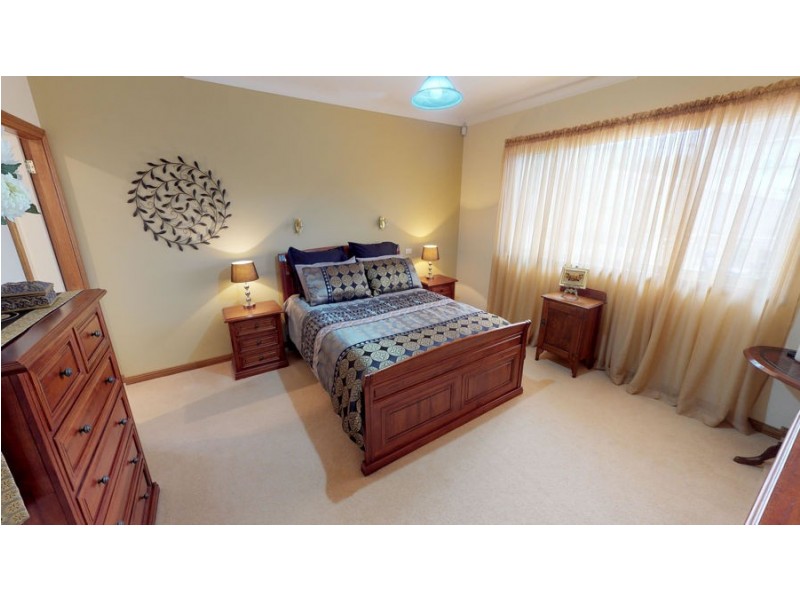 19 Atherton Crescent, Tatton NSW 2650