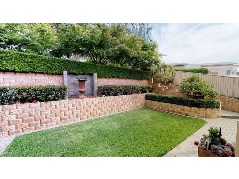 19 Atherton Crescent, Tatton NSW 2650