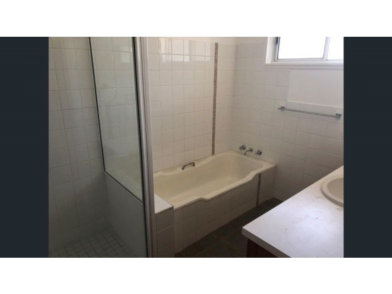 28 Alexander street, Ashmont NSW 2650