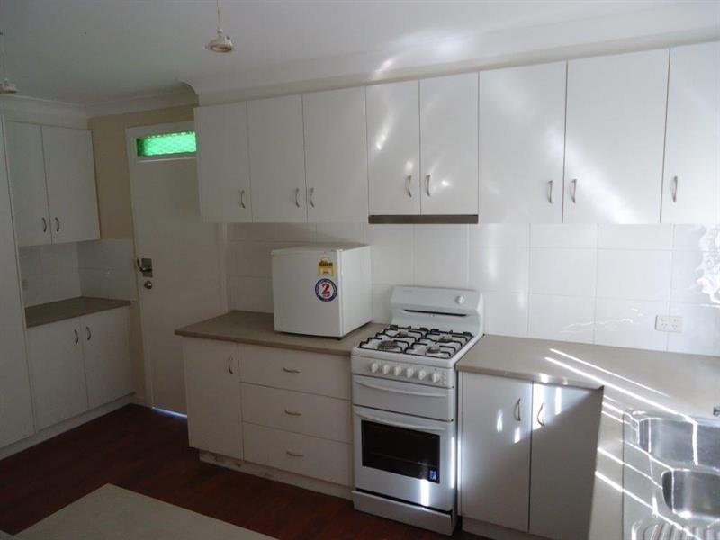 73 Ziegler Avenue, Wagga Wagga NSW 2650