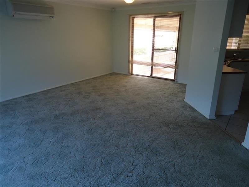 1 Hargrave Avenue, Wagga Wagga NSW 2650