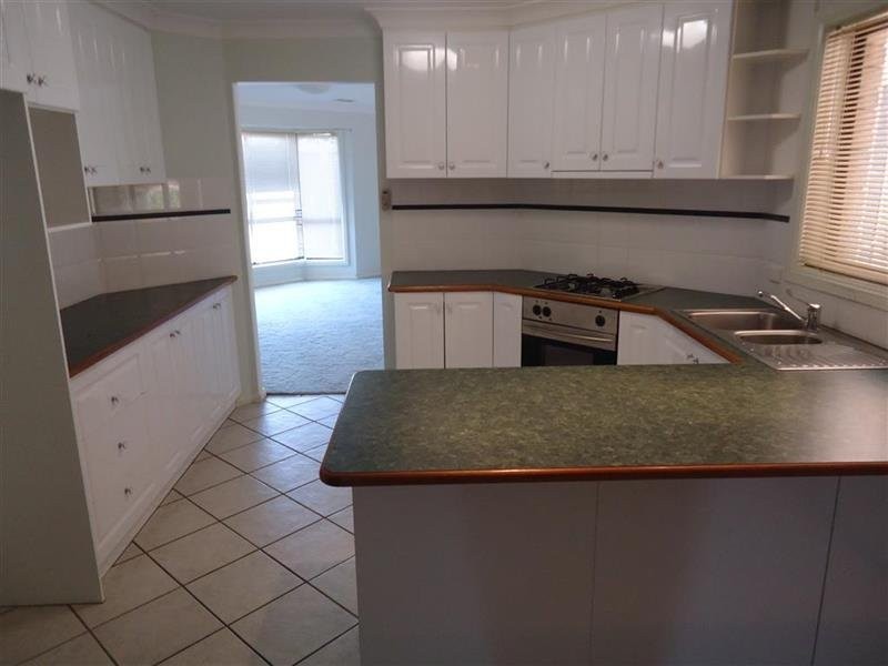 1 Hargrave Avenue, Wagga Wagga NSW 2650