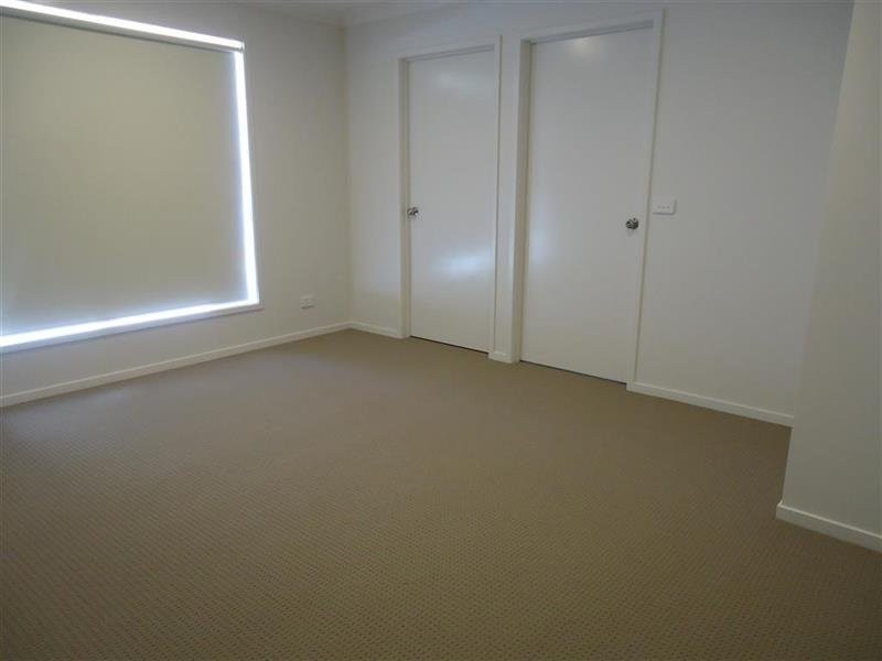 12 Watson Boulevard, Wagga Wagga NSW 2650