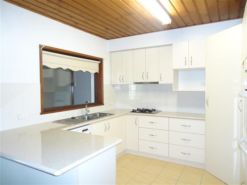 25 Willow Street, Kooringal NSW 2650