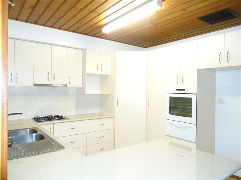 25 Willow Street, Kooringal NSW 2650