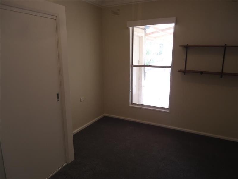 33 Heath Street, Turvey Park NSW 2650