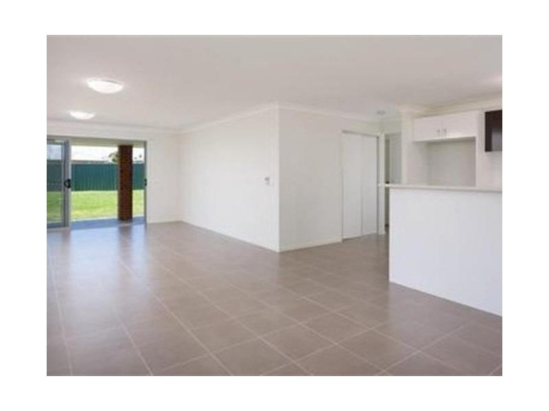 35 Melaleuca Drive, Forest Hill NSW 2651