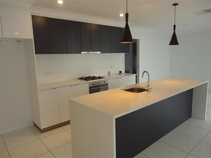 26 Brownlow Drive, Bourkelands NSW 2650