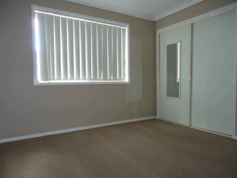 91 Yentoo Drive, Glenfield Park NSW 2650