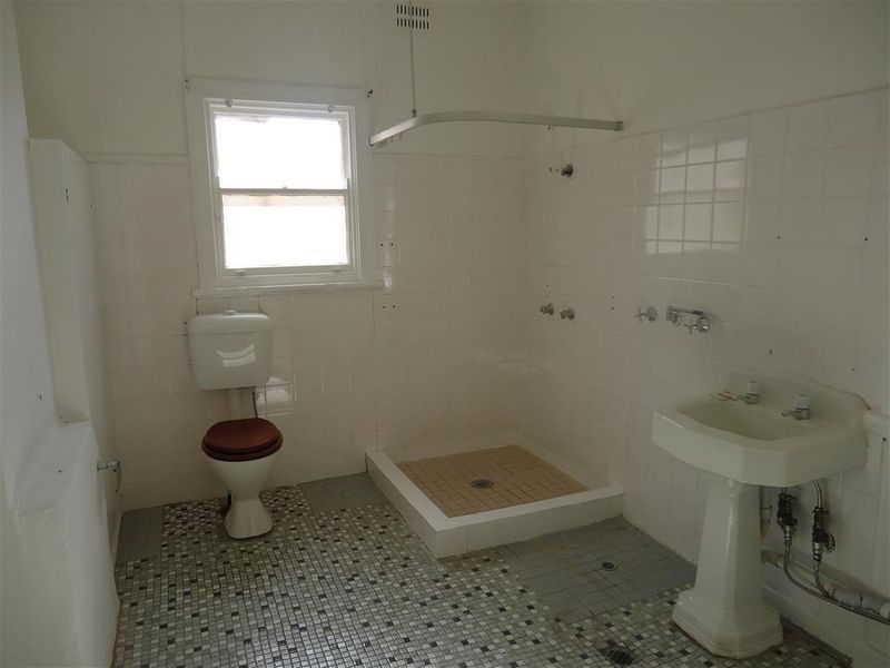35 Mason Street, Wagga Wagga NSW 2650