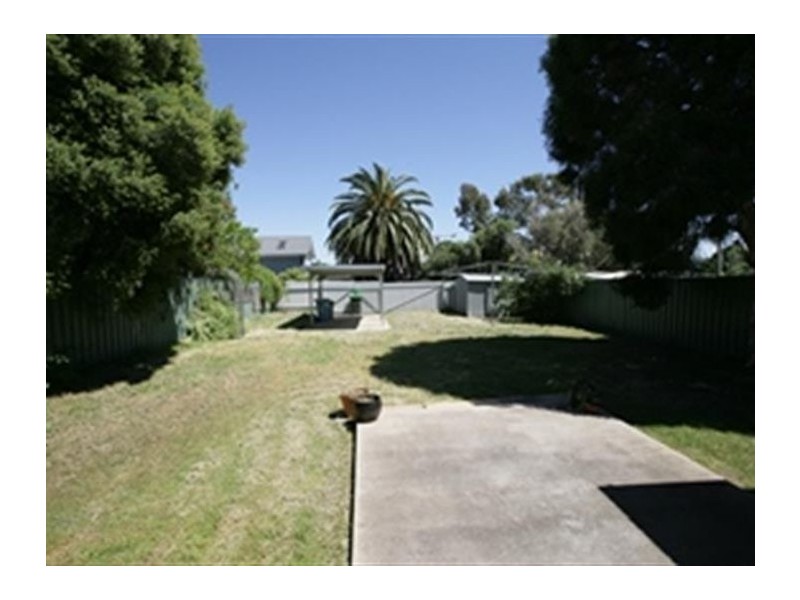 4 Kildare Street, Turvey Park NSW 2650