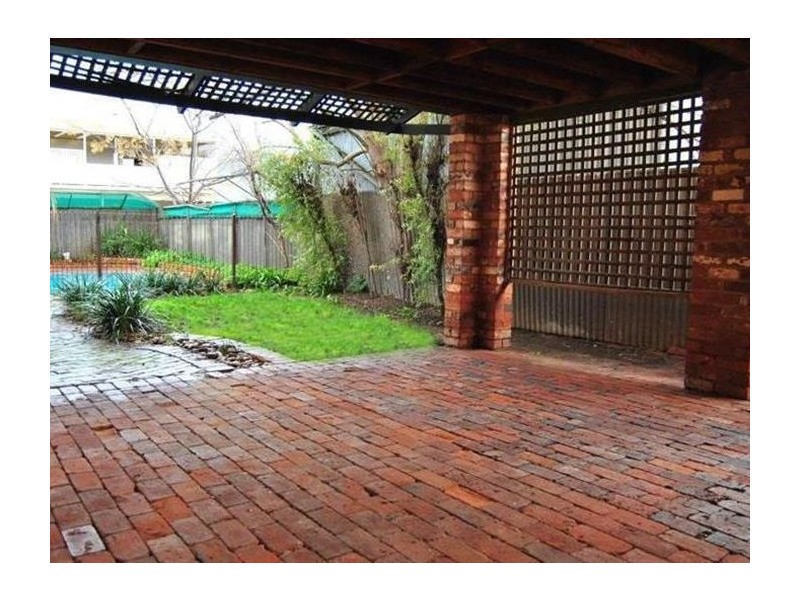 10 Blake Street, Wagga Wagga NSW 2650