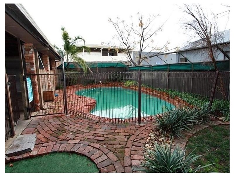 10 Blake Street, Wagga Wagga NSW 2650
