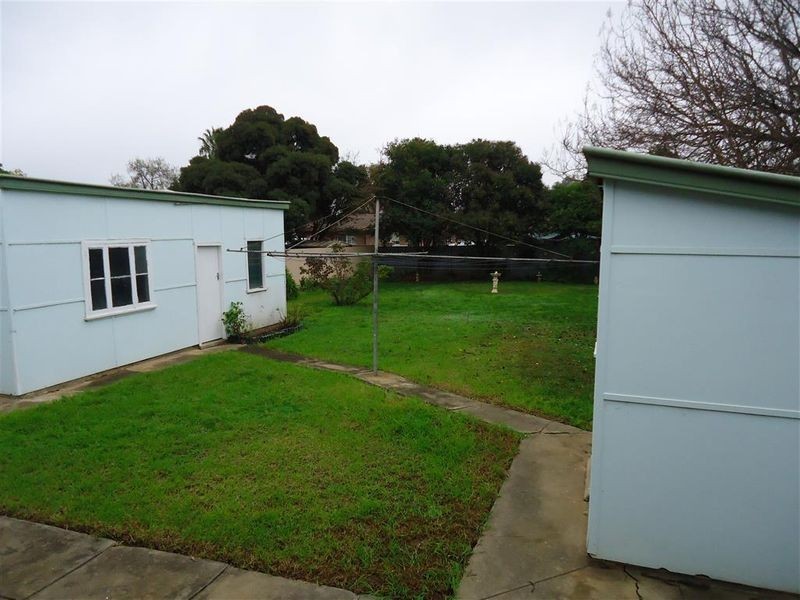25 Darlow Street, Wagga Wagga NSW 2650