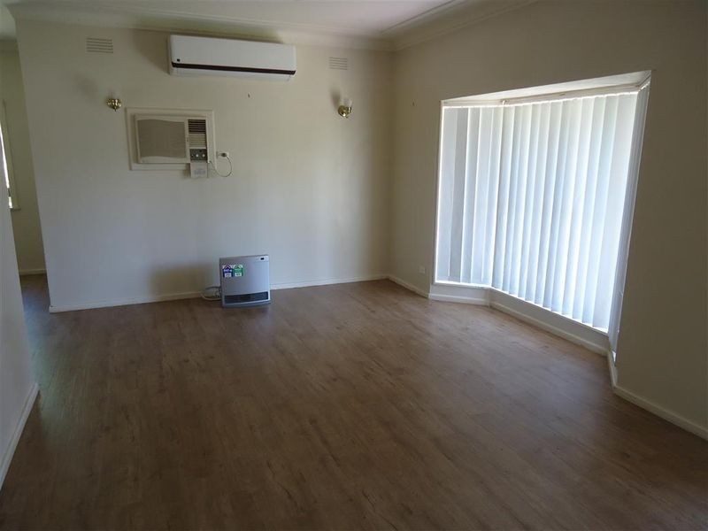 5 Paull Street, Kooringal NSW 2650