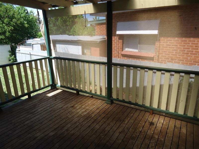 5 Paull Street, Kooringal NSW 2650